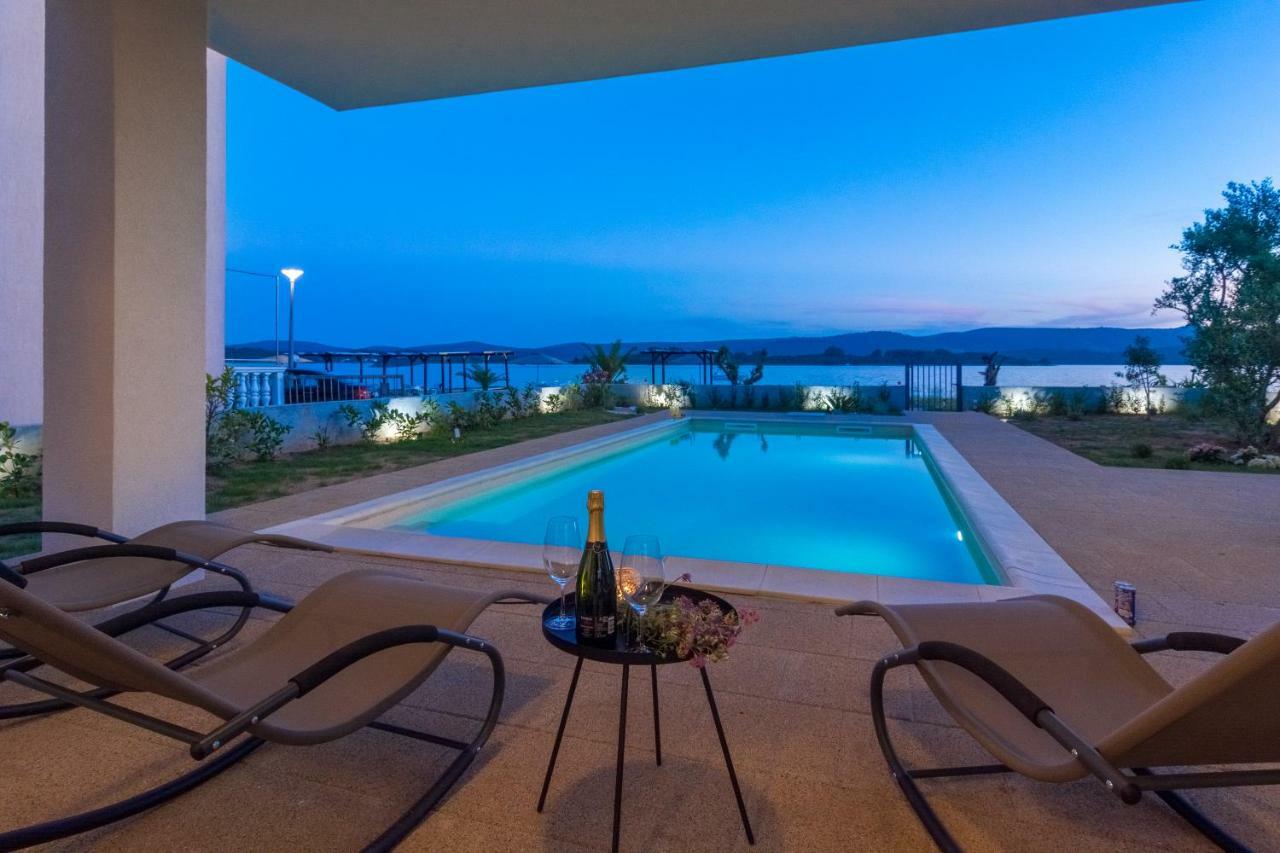 Villa Lu-Ma Turanj Ngoại thất bức ảnh